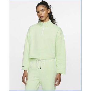 NWT Nike 1/4 Zip Tech Fleece